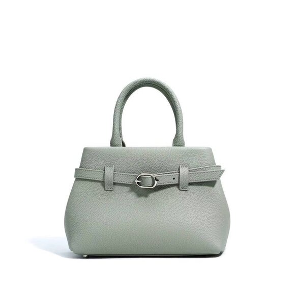 Luxe Majestique – The Ultimate Leather Handbag with Elegance & Functionality - Picture 12 of 15